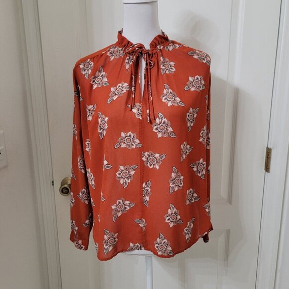 LOFT Size XS Burnt Orange Floral Pattern Long Sleeve Semi Sheer Tie Neck Blouse - Picture 3 of 12